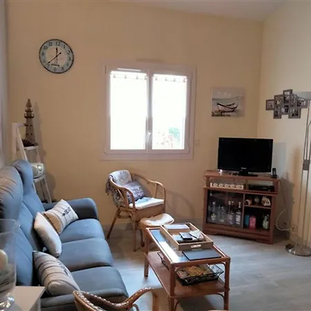 Maison T3 Avec Mezzanine, Jardin Paysage Et Parking Privatif, A 1 Km De La De Tanchet - Fr-1-331-228 Vakantiehuis