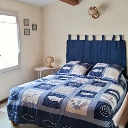 Casa de Férias Maison T3 Avec Mezzanine, Jardin Paysage Et Parking Privatif, A 1 Km De La De Tanchet - Fr-1-331-228