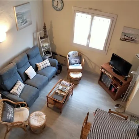 Casa de Férias Maison T3 Avec Mezzanine, Jardin Paysage Et Parking Privatif, A 1 Km De La De Tanchet - Fr-1-331-228 Les Sables-dʼOlonne